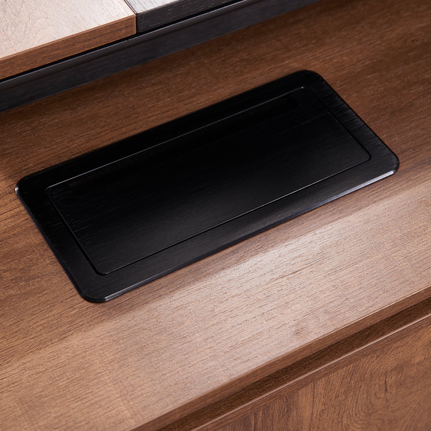 Criterion Mentor Executive Desk 1600mm Dark Oak Black Left Hand Return