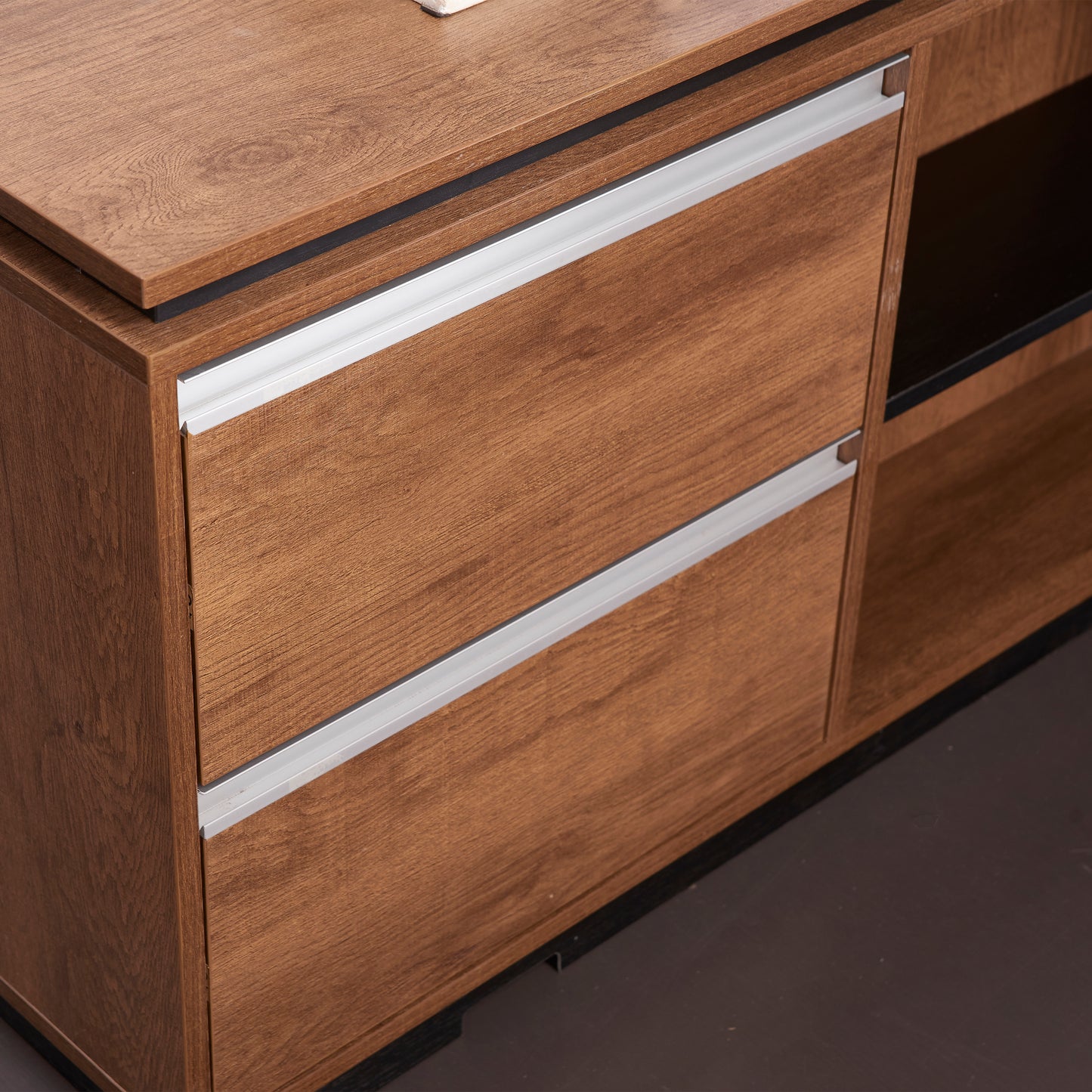 Criterion Mentor Executive Desk 1600mm Dark Oak Black Left Hand Return